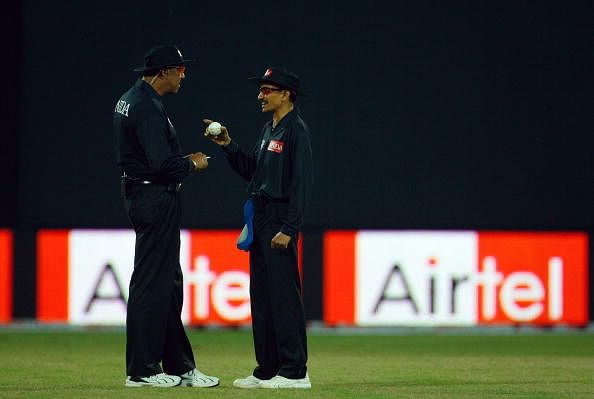 Umpire Sanjay Hazare removed from IPL after controversial call