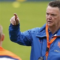 Rumour: Louis van Gaal gives Manchester United a list of his prime transfer targets