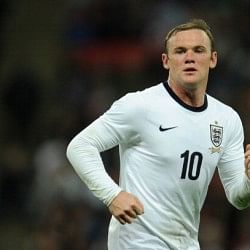 Peter Crouch: Pressure off Wayne Rooney at World Cup with youngsters in England team