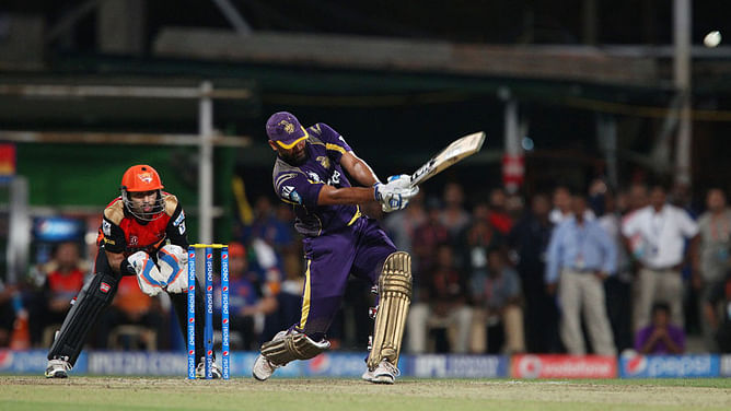IPL 2014: Yusuf Pathan blitzkrieg powers KKR to IPL qualifier