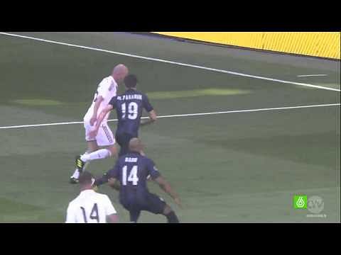 Zinedine Zidane and Javier Zanetti score fantastic goals in Real Madrid-Inter Milan legends match