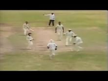 Video: Dean Jones' unfortunate dismissal