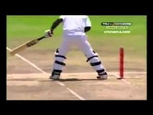 Video: Darren Sammy's suicidal dismmisal, drags the ball onto his stumps using his foot
