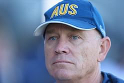 Australia's hockey coach Ric Charlesworth won't lead the team at Commonwealth Games