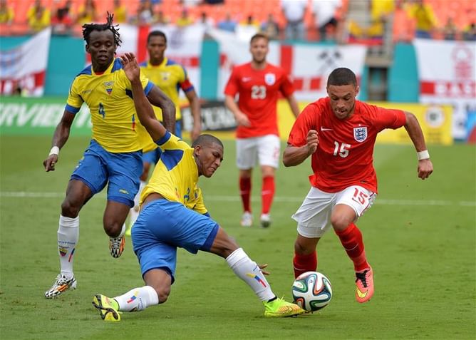 Alex Oxlade-Chamberlain ruled out of England game against Uruguay