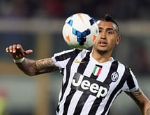 Arturo Vidal told to skip World Cup by doctor