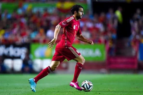 Rumour: Barcelona midfielder Cesc Fabregas passes medical at Chelsea
