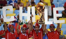 Chilean fan pedals 4,000 km to Brazil for World Cup