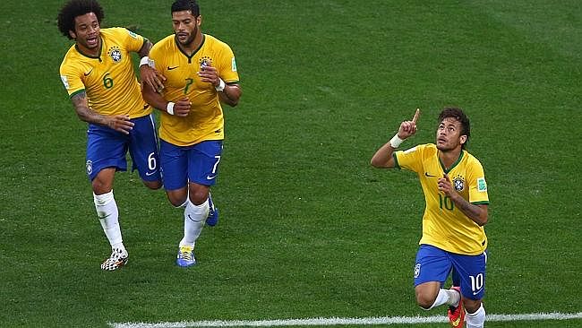 Neymar eclipses Pele, Ronaldo on World Cup debut