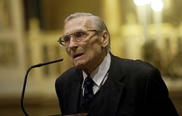 Hungary's greatest goalkeeper Gyula Grosics is no more