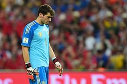 Iker Casillas apologises for team's performance