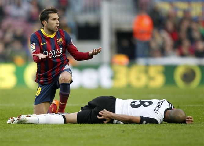 Manchester United’s rumoured interest in Jordi Alba prompts Barcelona to issue hands-off warning