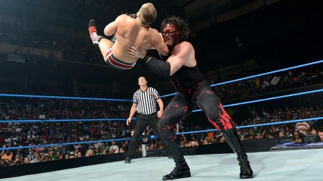 wwe undertaker chokeslam