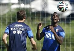 Milan agree to sell Mario Balotelli to Arsenal for £29 million, according to reports