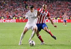 Rumour: Manchester United to ward off Barcelona interest by offering Miranda mega-deal
