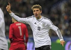 Rumour: Manchester United boss Louis van Gaal confident of making Thomas Muller his first signing