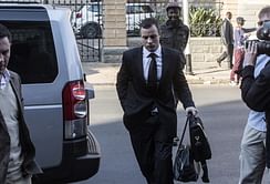Oscar Pistorius murder trial resumes