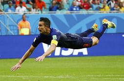 Man United icon Rio Ferdinand claims that David Moyes did not love Robin van Persie