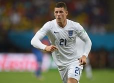 Rumour: Manchester United edge Chelsea in the race for Everton midfielder Ross Barkley