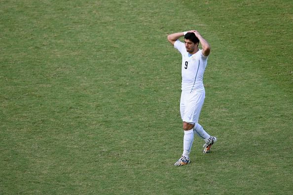 Luis Suarez to FIFA: I did not bite Giorgio Chiellini, I lost my balance