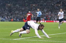 Wayne Rooney tells youngsters in England camp to enjoy this summers World Cup