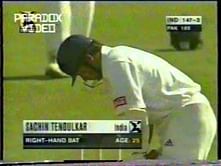 Video: Shoaib Akhtar yorks Sachin Tendulkar and Rahul Dravid