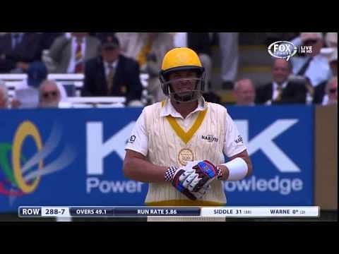 Video: Brett Lee's beamer to Shane Warne in the MCC vs RoW match