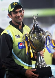 shoaib malik debut