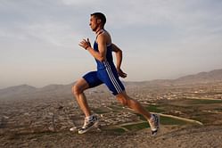 New study reveals runners can benefit by swinging their arms