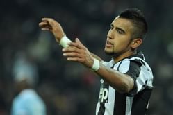 Arturo Vidal dismisses Manchester United link