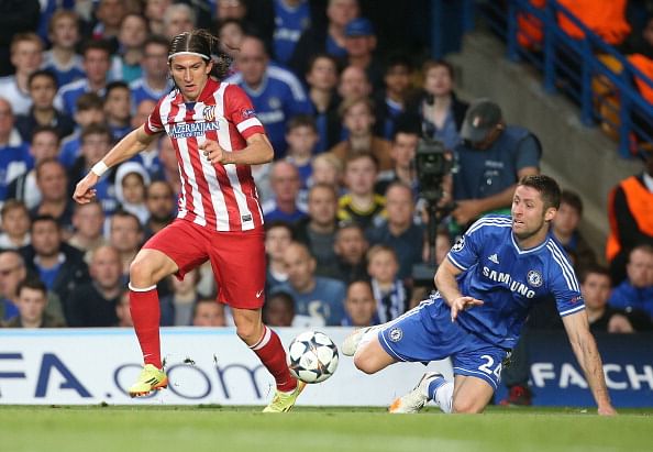 Reports: Filipe Luis move to Chelsea stalls but player keen to move to Stamford Bridge