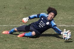 Reports: Liverpool to offer contract to Mexico World Cup hero Guillermo Ochoa