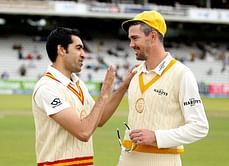 Knee injury threatens Umar Gul's career yet again