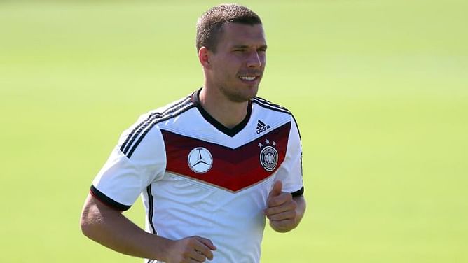 Lucas Podolski: We are desperate to reach the final