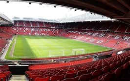 Manchester United 2014-15 season tickets sold out in record time