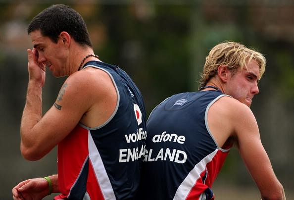 Stuart Broad denies Kevin Pietersen's claims of an unhappy England dressing room