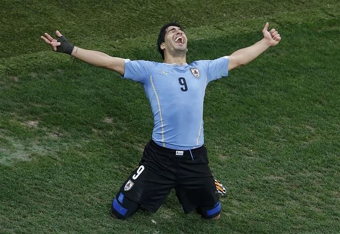 Reports: Barcelona to announce they’ve agreed a deal with Liverpool today over Luis Suarez