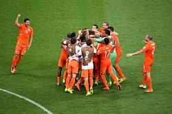 FIFA World Cup 2014: Netherlands overcome Costa Rica on penalties to qualify for the semis