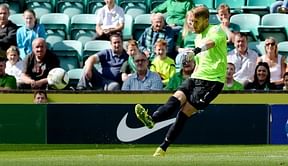 Video: Goalkeeper scores winner directly from kickout
