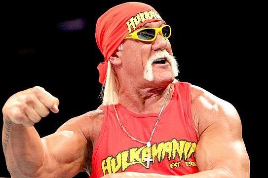 WWE Raw: Hulk Hogan returns to Monday Night in Portland