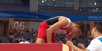 Uzbek trampolinist injures neck at Youth Olympics