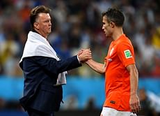 Robin van Persie to miss start of Premier League season: Louis van Gaal