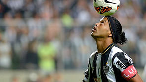 Report: Ronaldinho close to signing for New York Red Bulls