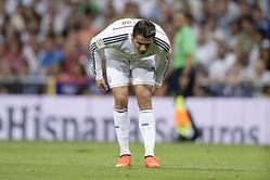 Cristiano Ronaldo punches Diego Godin in the face and escapes sending off