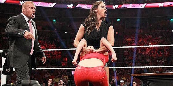 WWE Monday Night Raw Preview: 11 August, 2014