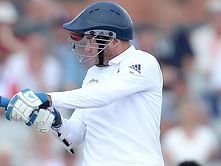 Ayrtek vs Masuri - The battle of helmets after Stuart Broad injury