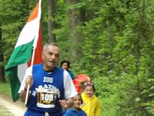 82-year-old Delhi marathoner Ashis Roy completes 138th run in Washington