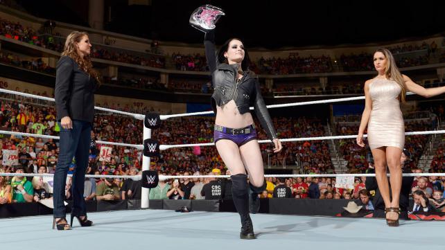 Monday Night Raw Review: WWE still does not know what to do with the Divas Division