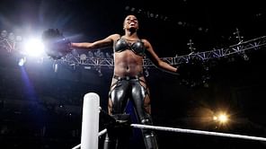 WWE Monday Night Raw : 15 September, 2014 - Superstar Ratings