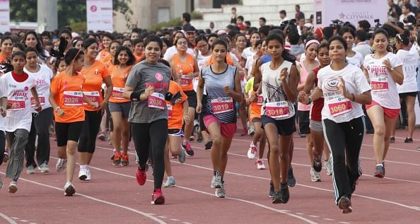7000 women participate at the 2014 Delhi Pinkathon